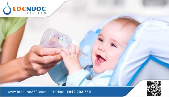 5 Lý do tại sao không cho trẻ sơ sinh uống nước