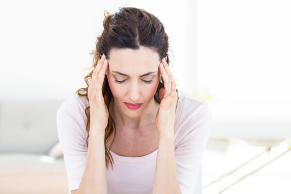 Dấu hiệu cảnh báo bạn đang không uống đủ nước