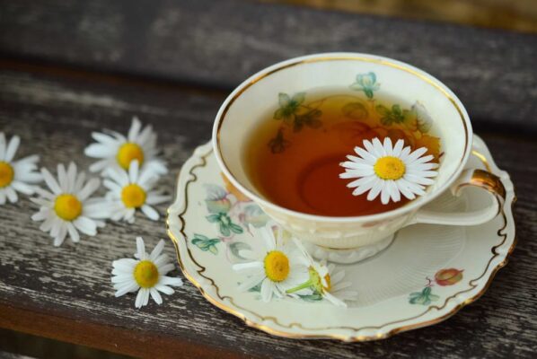Uống nước gì để dễ ngủ