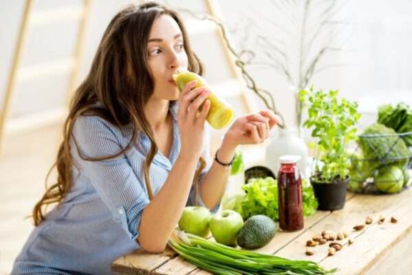 Thông tin về loại nước uống mát gan bạn nên biết