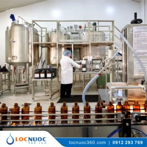 Máy lọc nước RO 700lit cho Dược phẩm KN700