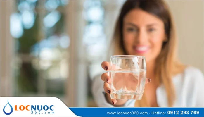 Thế nào là nguồn nước uống an toàn? Làm sao để có nước uống an toàn?
