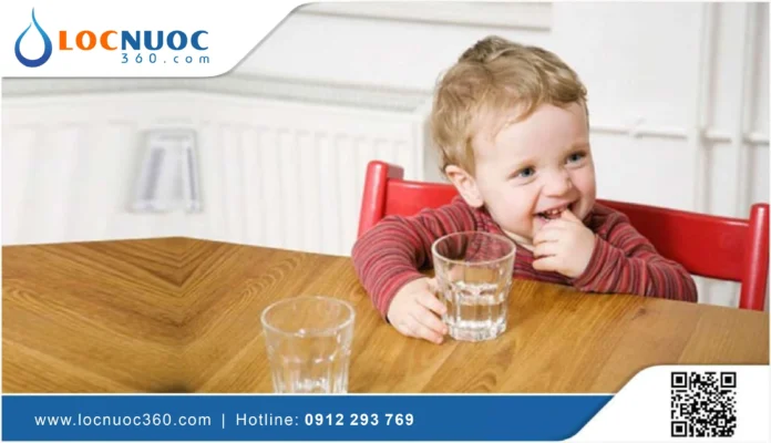 Trẻ uống nhiều nước sẽ thông minh hơn